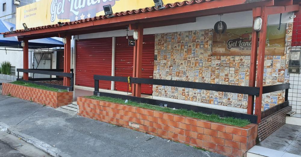 Lanchonete invadida na São Domingos e proprietário assassinado com vários tiros nesta segunda.