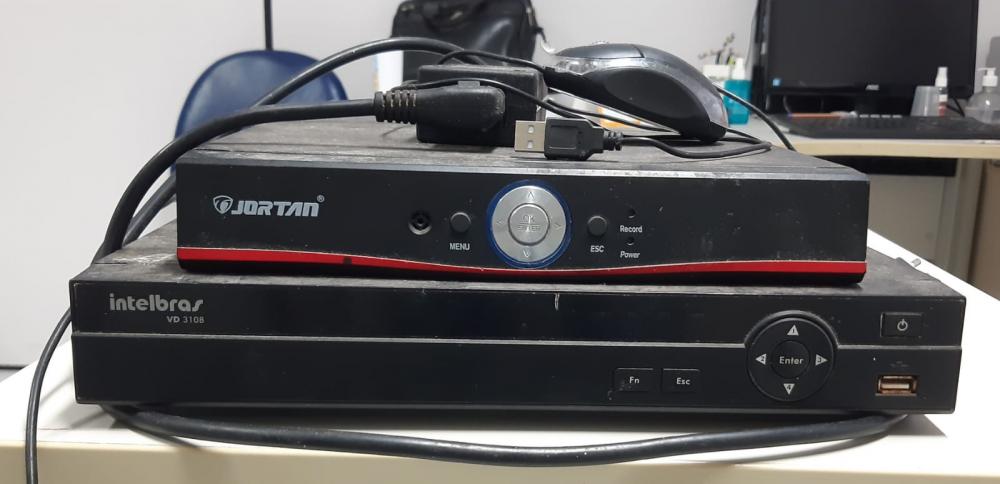 Equipamentos de vídeo monitoramento de bar onde comerciante foi assassinado, foram apreendidos pela Polícia Civil