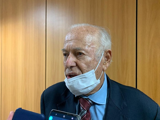 Deputado do PP diz que decidiu continuar na base de Rui por ‘questão de lógica