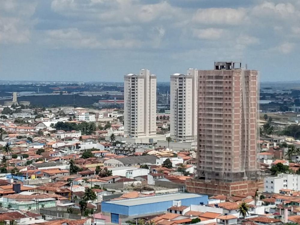 Covid: mais 173 novos casos são confirmados nas últimas 24h, em Feira