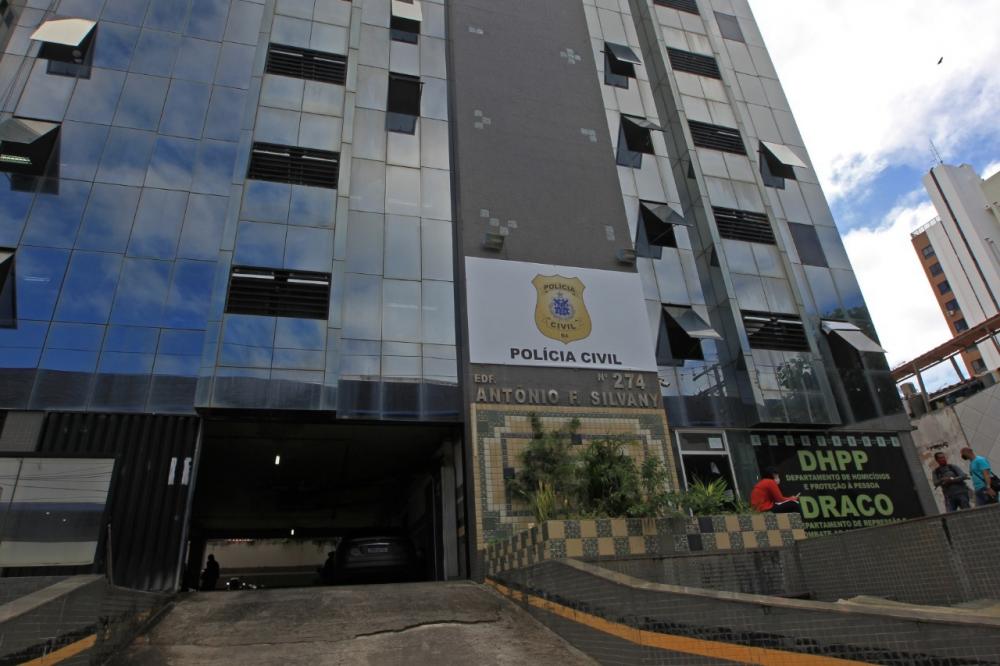 Estado publica edital de concurso com mil vagas para a Polícia Civil