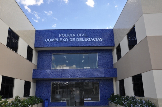 Polícia efetua apreensão de 1kg de cocaína entregue pelos Correios, em Feira