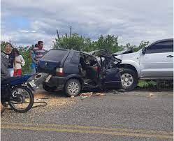 Cinco mortos em acidente de carro em Monte Santo na Bahia