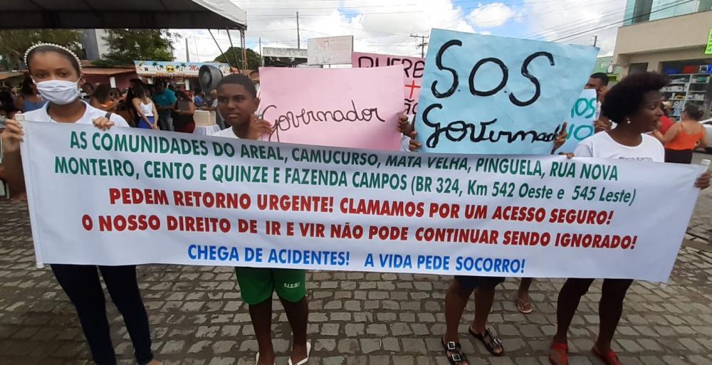 Moradores de Areal entregam documento pedindo apoio do governador para abertura de retorno na 324