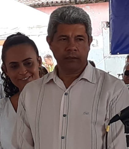 Jerônimo pede respeito ao ex prefeito de Salvador