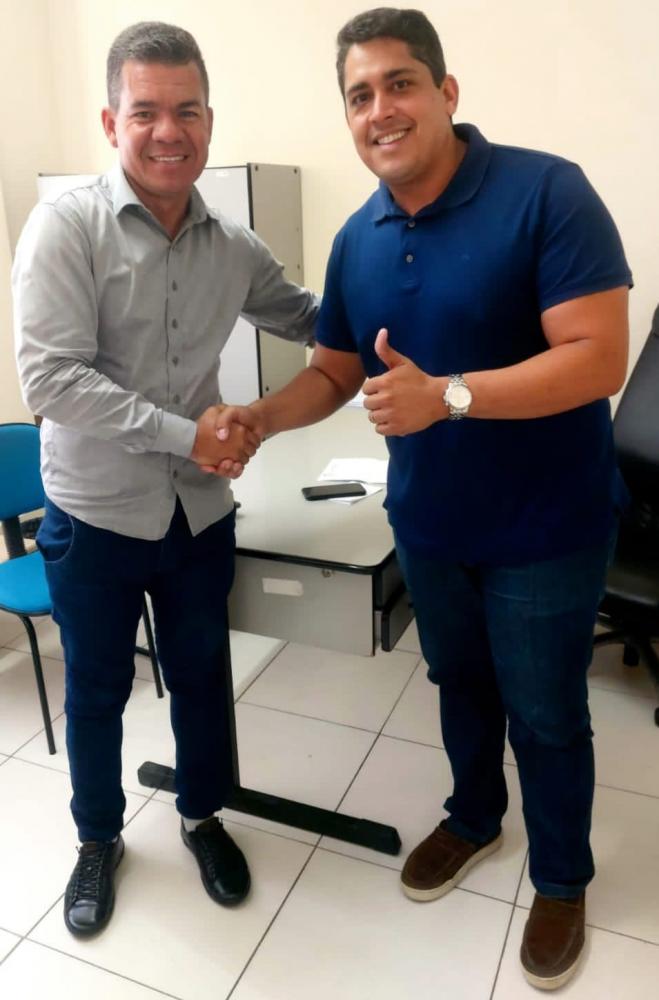 Pedro Cícero firma parceria com Sidninho pre candidato a câmara federal.