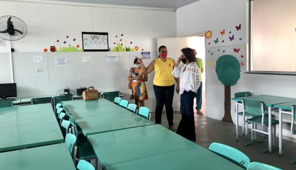 Covid: mais 295 novos casos são confirmados nas últimas 24h, em Feira