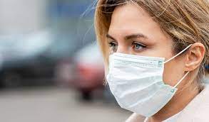 Uso de máscaras em espaços fechados volta a ser obrigatório na Uefs