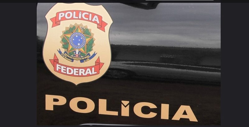 Polícia Federal interdita dois tradicionais pontos de fabricação de licor em Cachoeira, no Recôncavo da Bahia