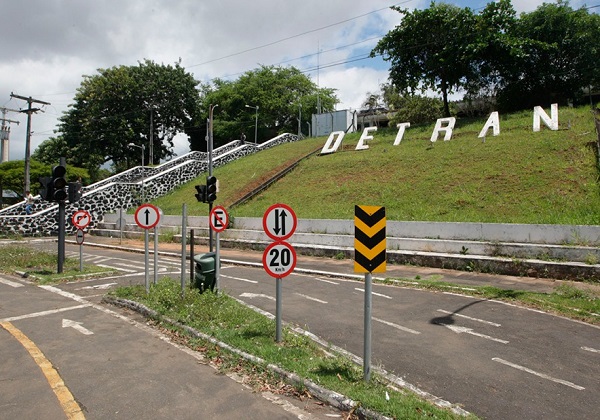 Ministério Público investiga seis pessoas por esquema criminoso no Detran