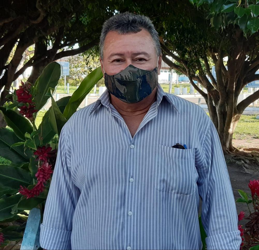 Falta de matéria-prima para fabricação de caixões deixa produto mais caro