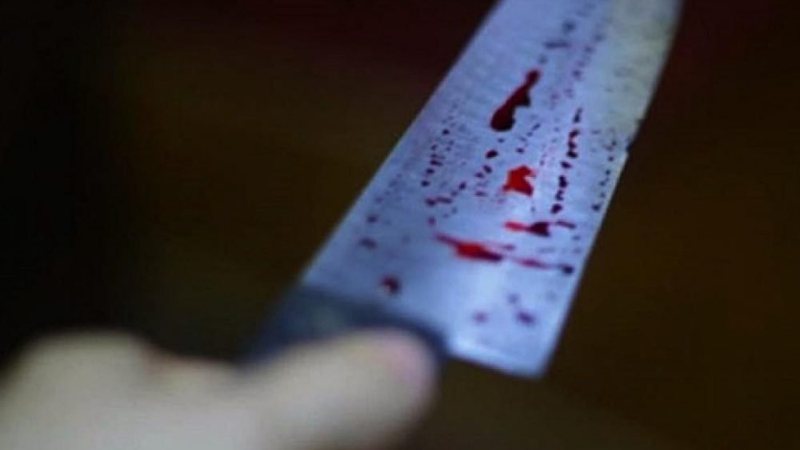 Mãe e filha são assassinadas a golpes de faca