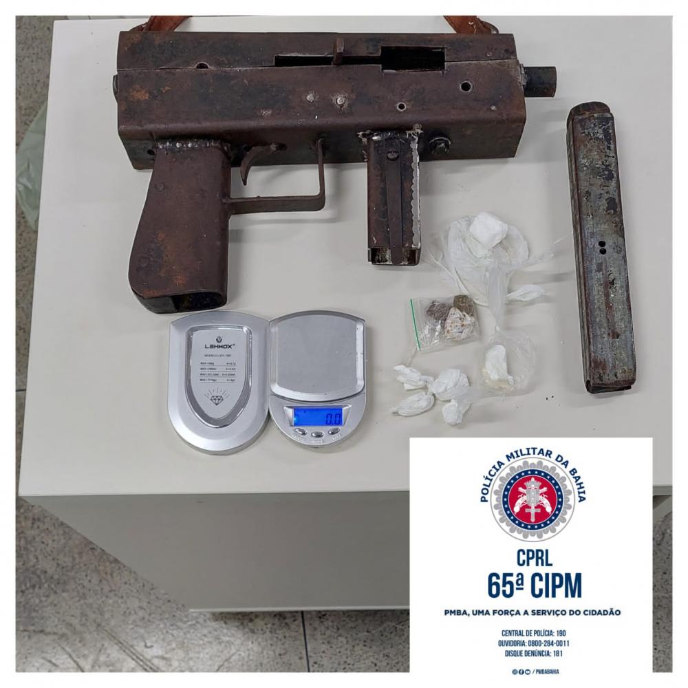 PM apreende submetralhadora no 'Pela Porco' no Jardim Acácia