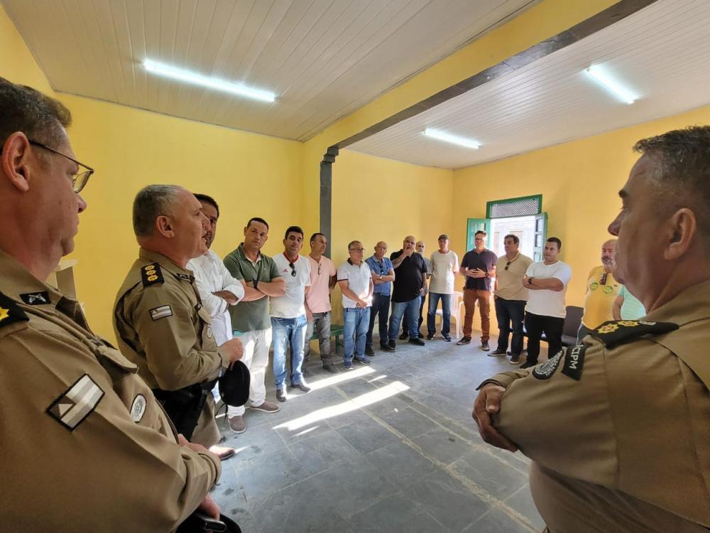 CPRL: realiza reunião para analisar as ações de segurança no município de São Gonçalo dos Campos