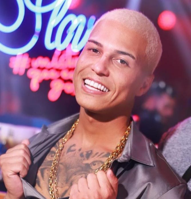 Blogueiro sofre acidente de carro próximo a motel em Feira