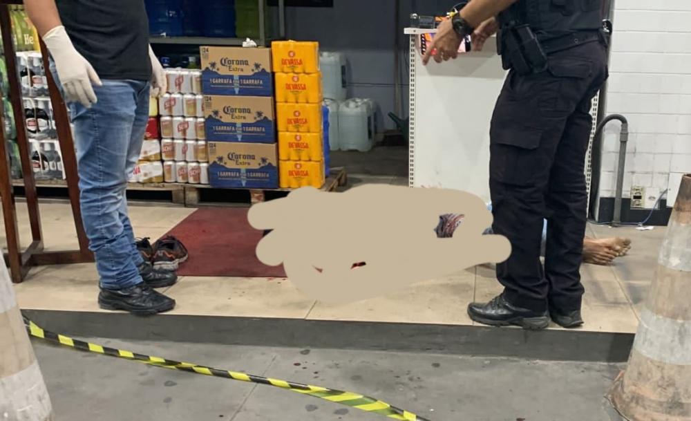 Homem é perseguido e morto a tiros no centro de Feira 