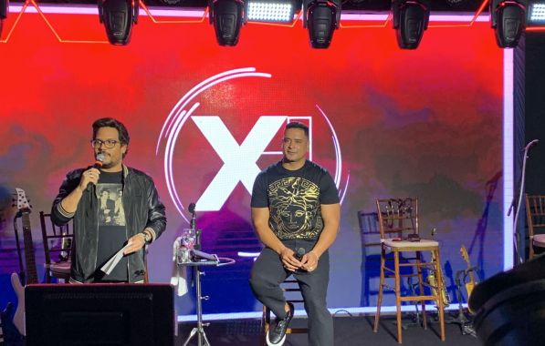 Xanddy tatua 'H' depois de fãs perguntarem o que iam fazer com a tatuagem que tinha da banda