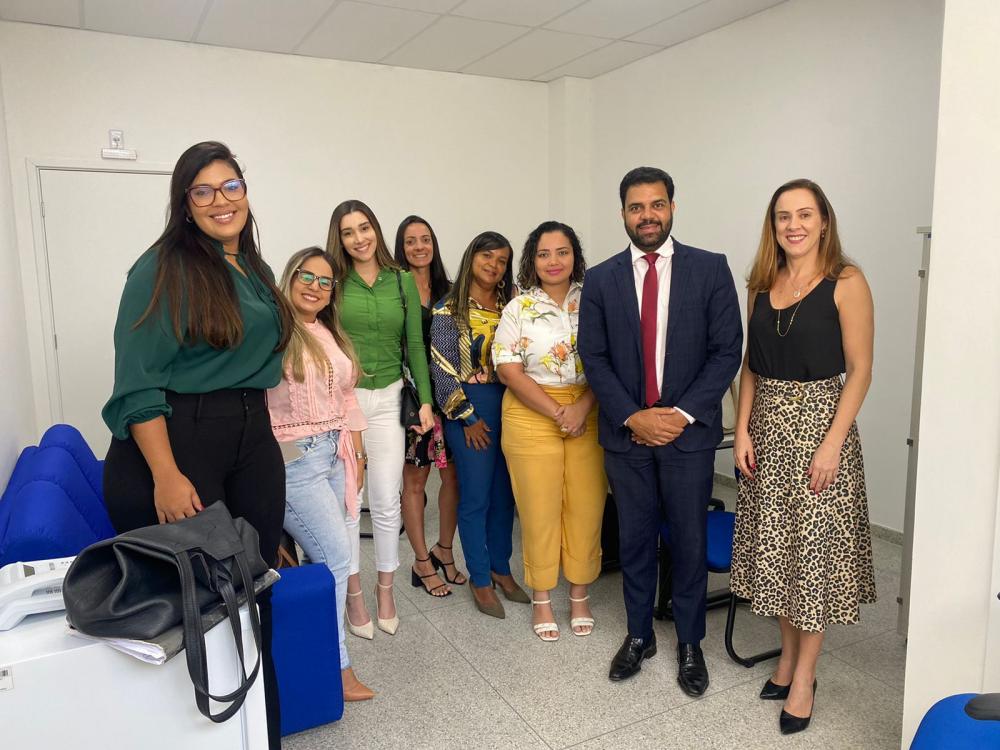 Membros da OAB Feira se reúnem com juízas da 3ª e 4ª varas dos Juizados Especiais