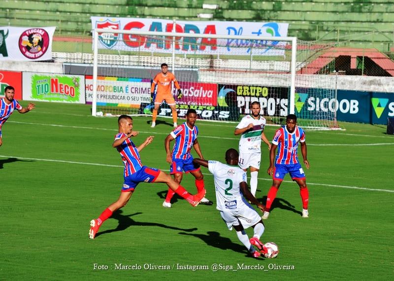 Fluminense arranca empate no clássico e soma mais um ponto no campeonato