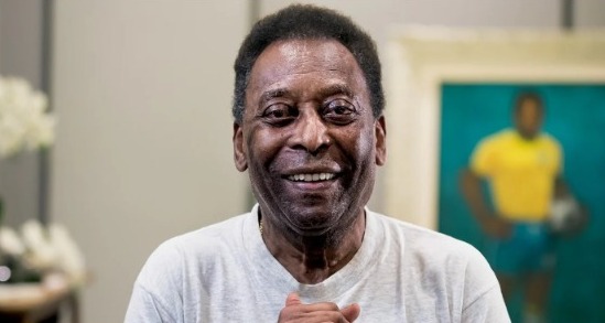 Pelé tem quimioterapia suspensa após não responder tratamento e está sob cuidados paliativos