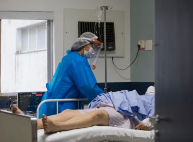 Internados com casos graves da Covid-19 superam 1.200 pela primeira vez na Bahia