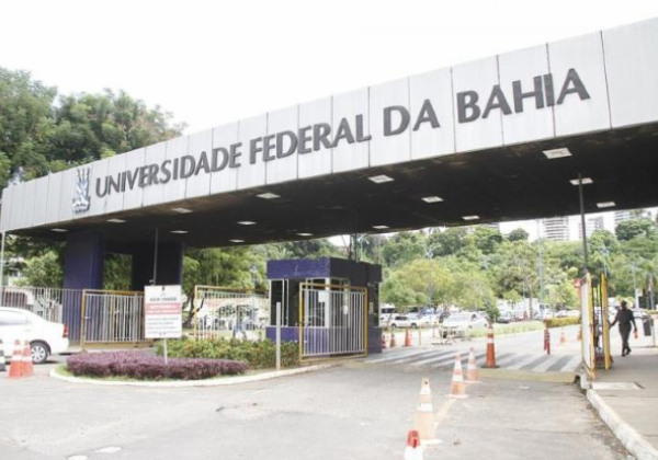 Ufba informa que encerra 2022 com menor orçamento em 8 anos