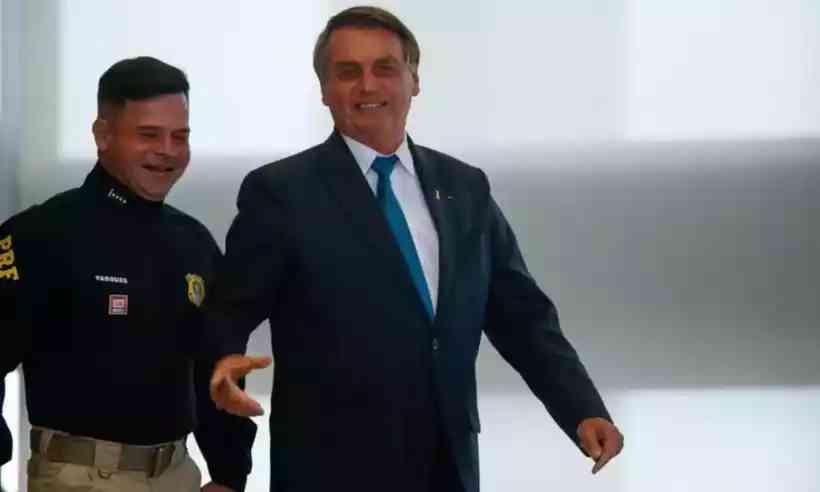 Bolsonaro exonera Silvinei Vasques, diretor-geral da PRF