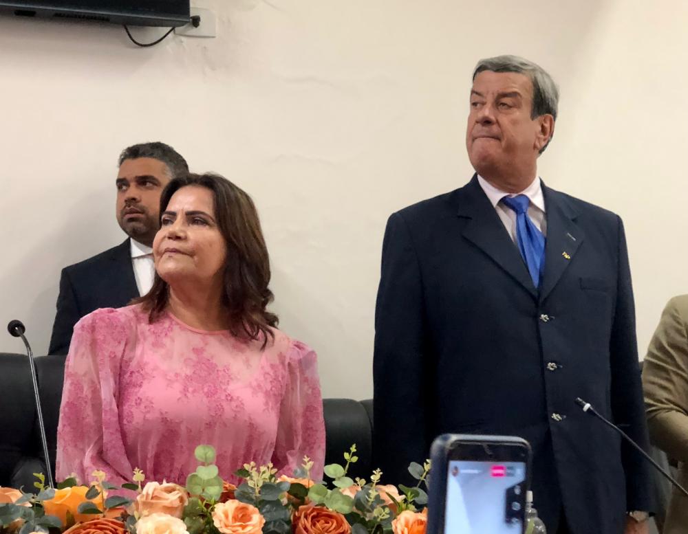 Eremita Mota é empossada como presidente 1° mulher presidente da Câmara de Vereadores de Feira de Santana