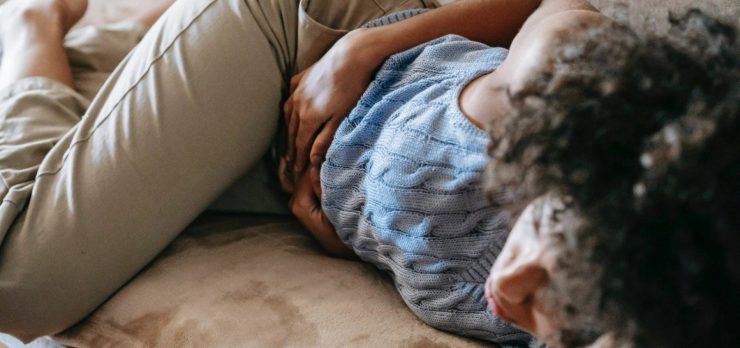 PL propõe folga de até 3 dias durante período menstrual para servidores públicos