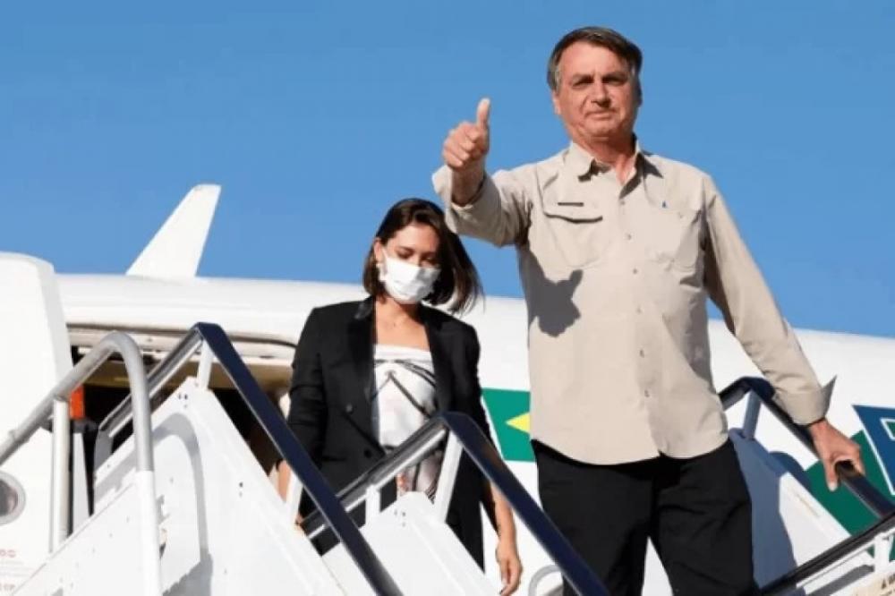Após Bolsonaristas invadirem sedes dos Três Poderes, deputados americanos pedem extradição de Bolsonaro dos EUA