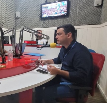 Gerente da Embasa garante monitoramento diário da água fornecida a população