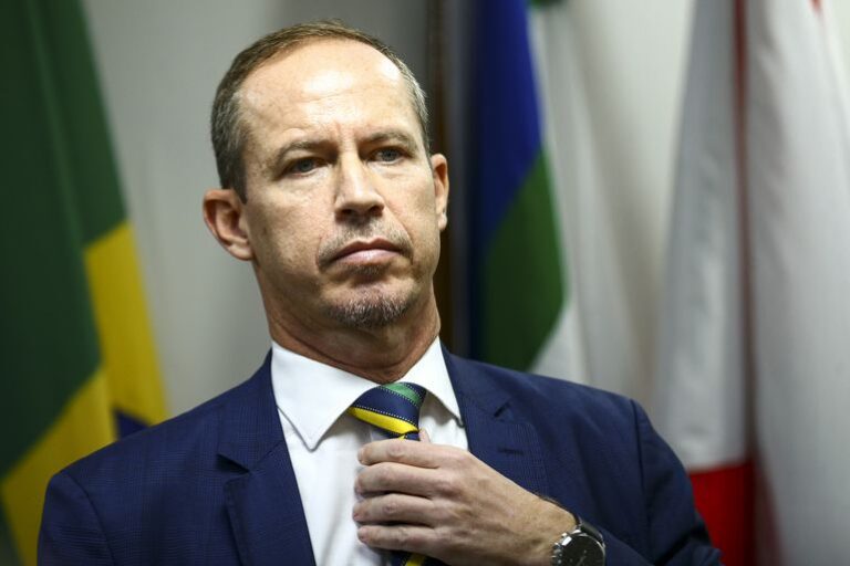 Capellli anuncia fim da intervenção federal no DF nesta terça: ‘missão foi cumprida’