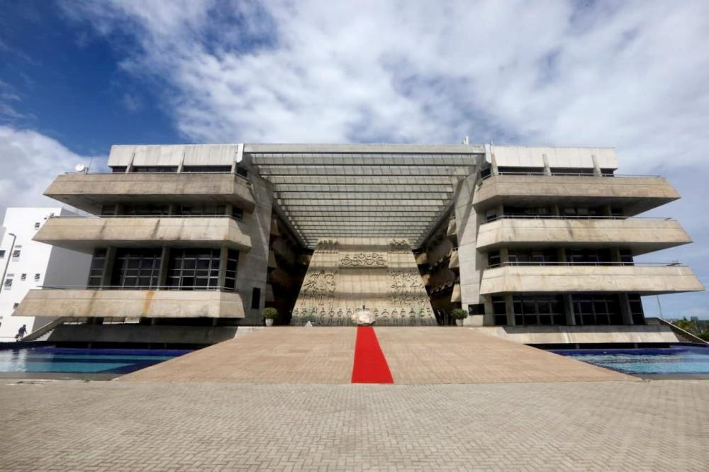 Estado paga mais R$113 milhões dos precatórios Fundef a profissionais da Educação