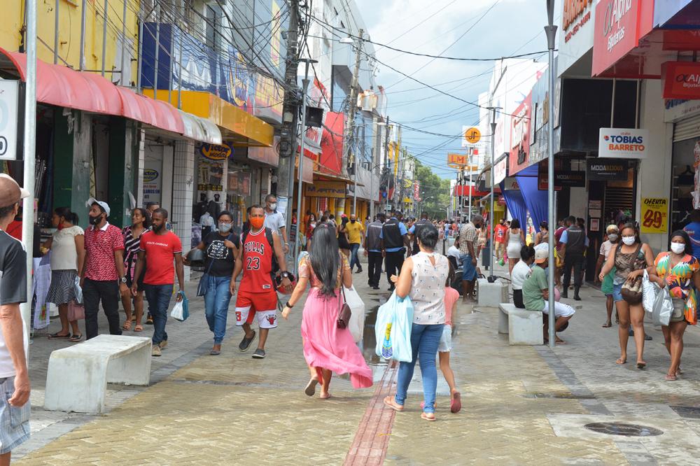 Reunião define se comércio de Feira abrirá na segunda e terça de carnaval