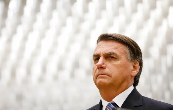 Bolsonaro diz que volta ao Brasil nas próximas semanas