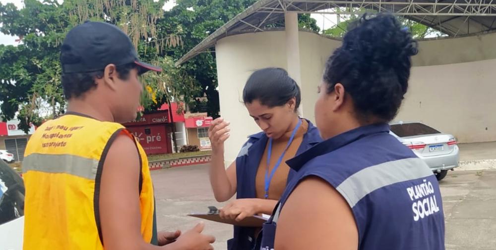 Assistência em rede é garantida a pessoas em situação de rua 