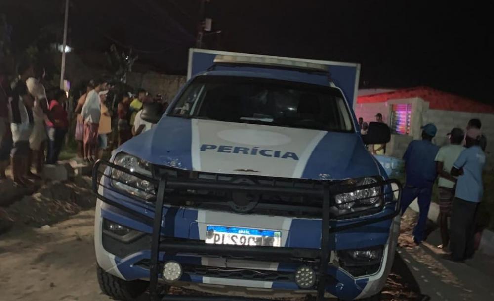 Ajudante de pedreiro é morto com oito tiros em Santo Estevão Velho