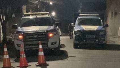 Homem de 38 anos é morto a tiros na porta de casa no Ponto Central