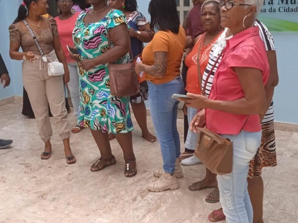 Barraqueiros reagem e não querem trabalhar só nas transversais