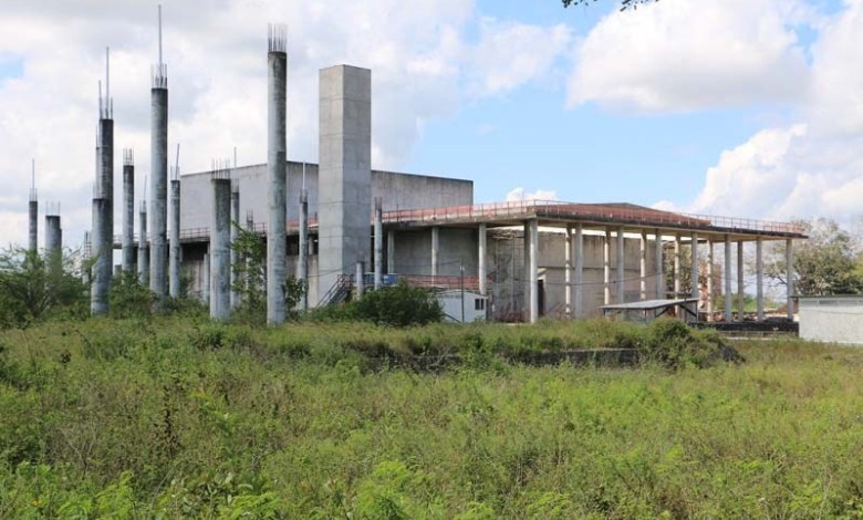 Prefeitura entrega ao Governo do Estado instrumento de cessão da área do Centro de Convenções