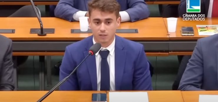 Nikolas Ferreira é ironizado por deputados na CCJ: “Vai, chupetinha”
