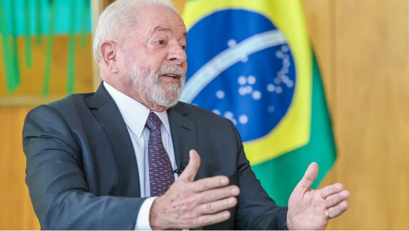 Lula decide ficar no Alvorada no dia da chegada de Bolsonaro