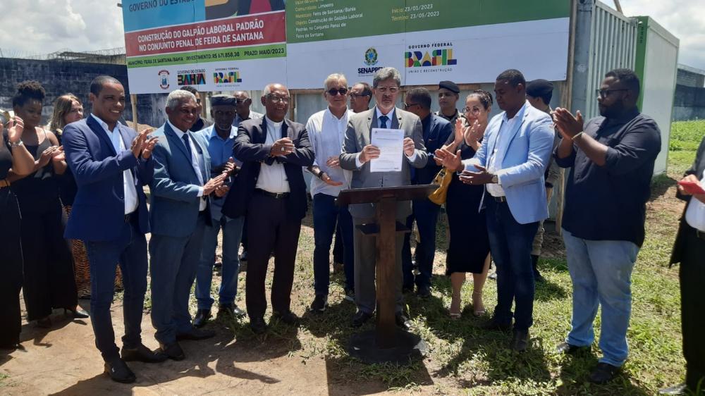 Inaugurado refeitório do Conjunto Penal de Feira; detentos terá galpão de trabalho