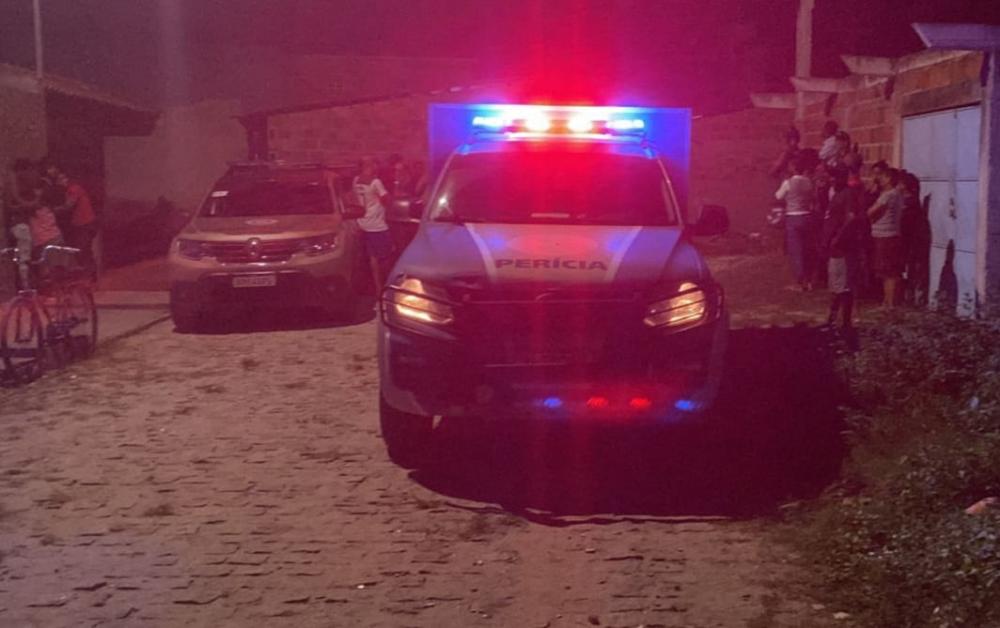 Homem de 22 anos é executado no conjunto José Ronaldo