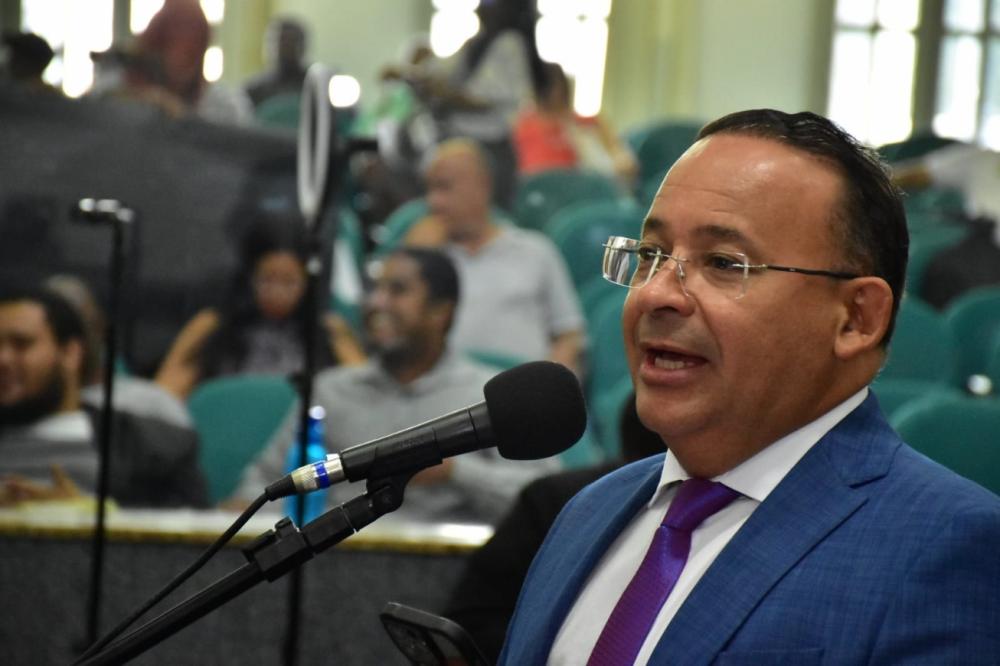 Secretária de Saúde será convocada a dar explicações à Câmara sobre nota ofensiva