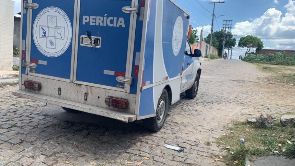 Bebê de 1 ano e 7 meses morre engasgado no bairro Conceição II