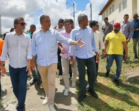 Governador Jerônimo e ministros Rui Costa e Jader Filho entregam residencial do Minha Casa, Minha Vida em Feira de Santana