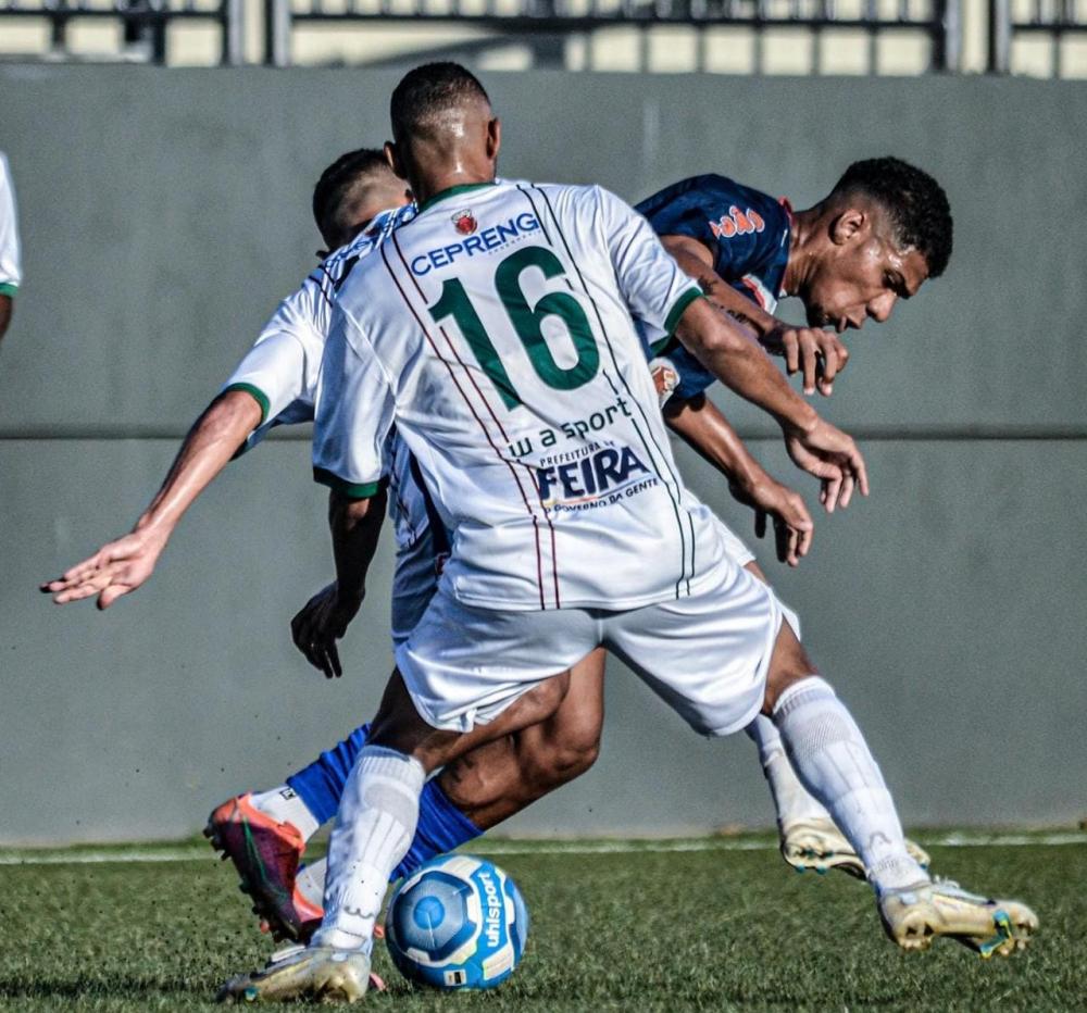 Torcedor poderá ver Flu de Feira em amistoso