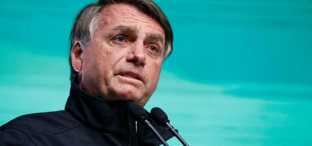 Bolsonaro ameaça processar Lula por fala em Salvador sobre imóvel nos EUA