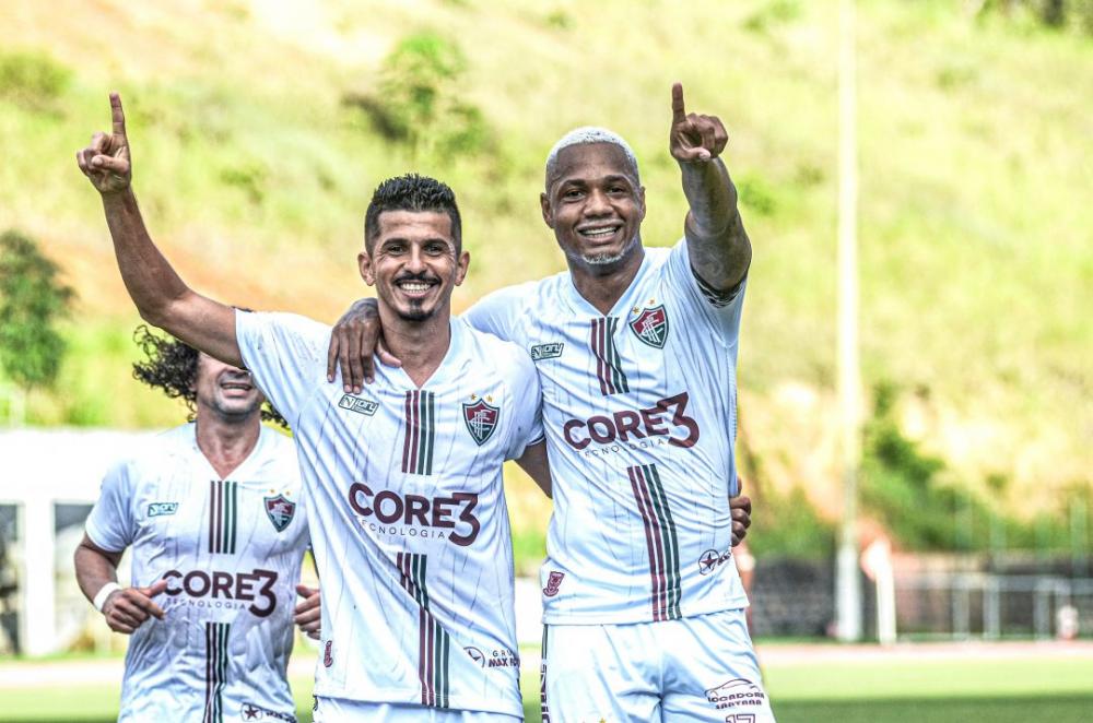 Goleada marca estreia do Fluminense de Feira na Série B do Baianão
